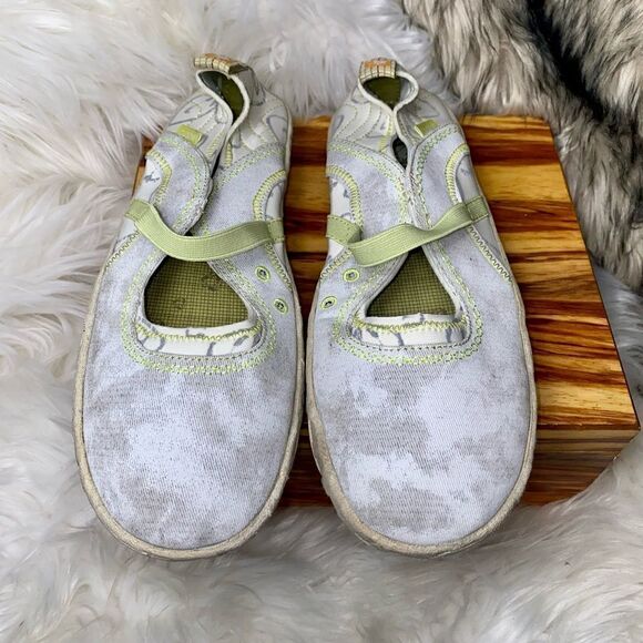 Cushe Shucoon Mary Jane Active Sneaker Women’s Size 11/42EU Slip-on Surfer - Picture 6 of 9